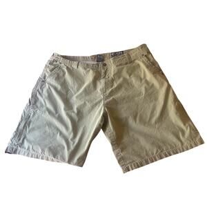 Mens KUHL khaki shorts, size 44
